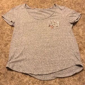 A size small Aeropostale short sleeve t-shirt